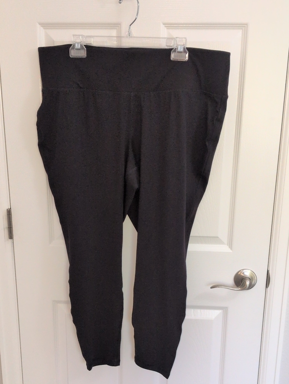 LIVI By Lane Bryant High Waisted Wicking 7/8 Leggings - Black - 22/24